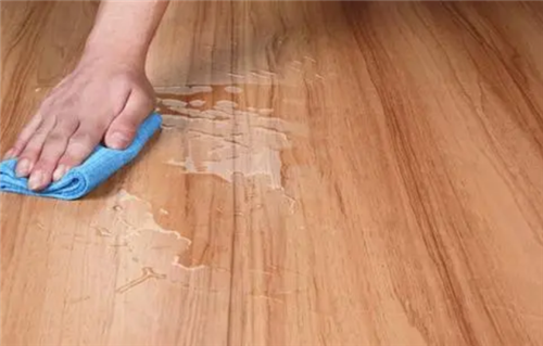 什么方法能有效去除木材板材上的污垢 什么方法能有效去除木材板材上的污垢