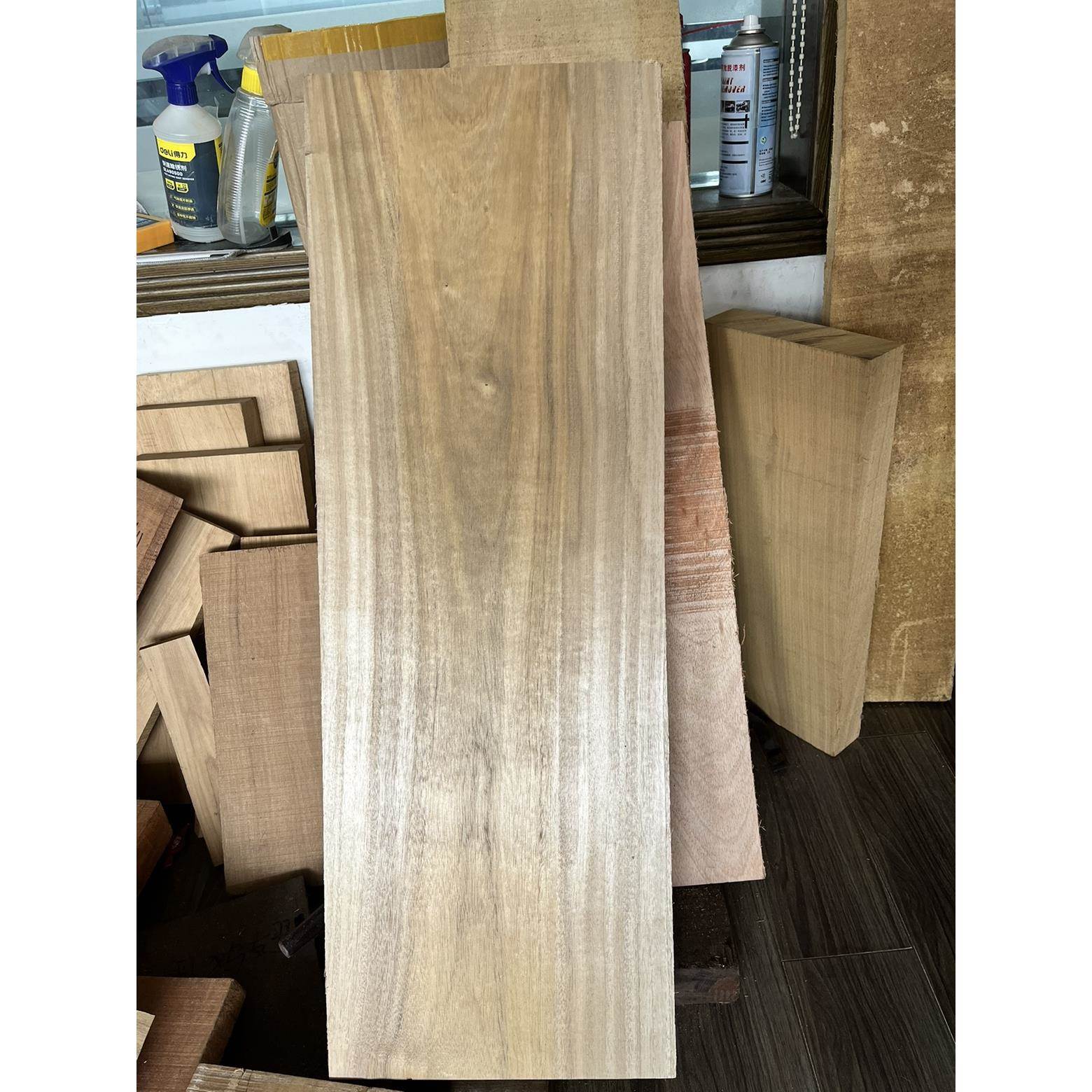 如何用木材板材制作耐用的室外家具