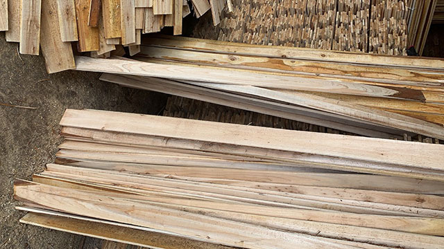 在寒冷地区,如何选择合适的木材板材以确保良好的保温效果 在寒冷地区,如何选择合适的木材板材以确保良好的保温效果