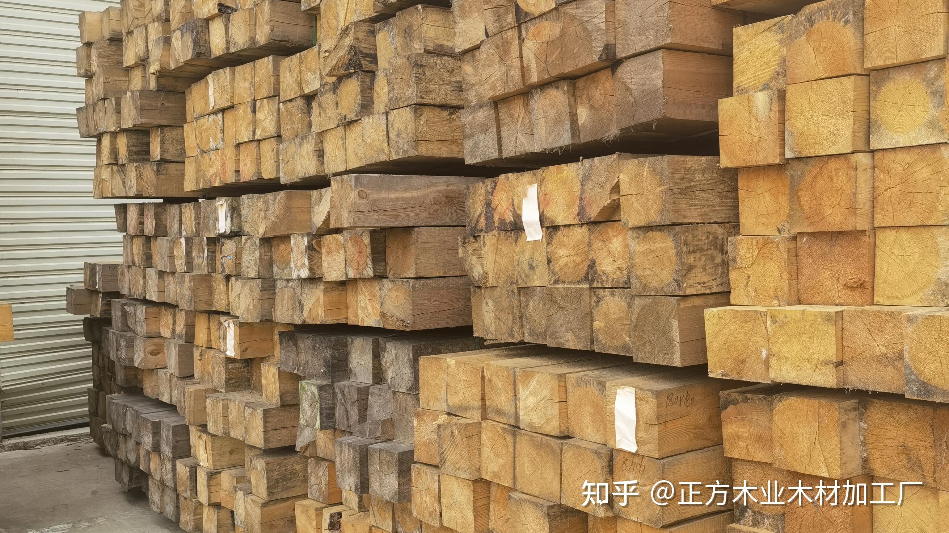 木材板材的多样化用途及其优势