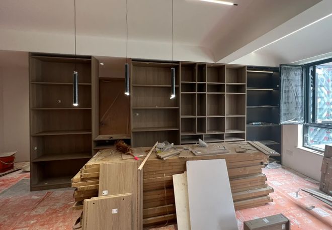 如何利用木材板材在家庭装修中实现空间的灵活配置