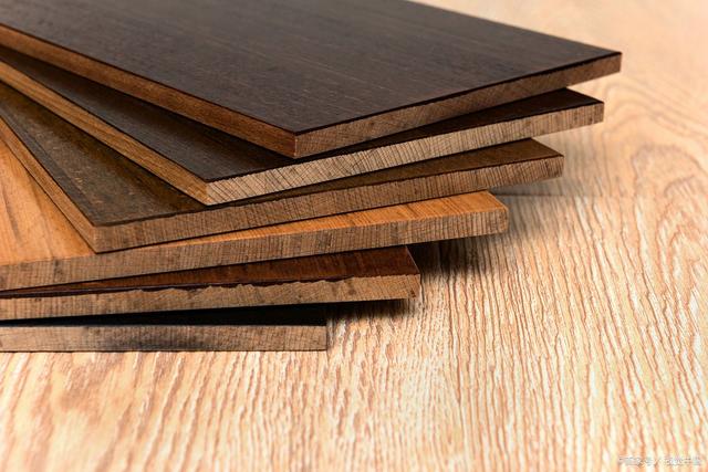 什么是硬质板它的主要特点是什么