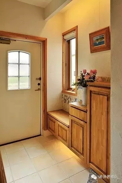 木材板材在玄关收纳设计中的实用技巧 木材板材在玄关收纳设计中的实用技巧